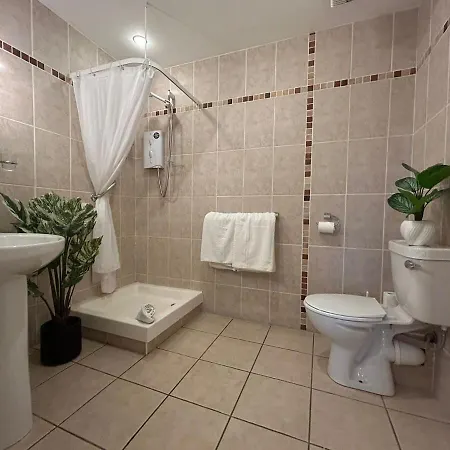 River Apartments, Spacious 2 Bedroom - Muckross Road Lägenhet Cill Airne