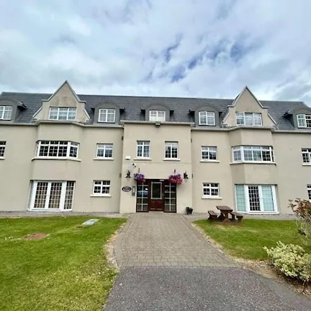 River Apartments, 2 Bedroom - Killarney, Gleneagle Apartman