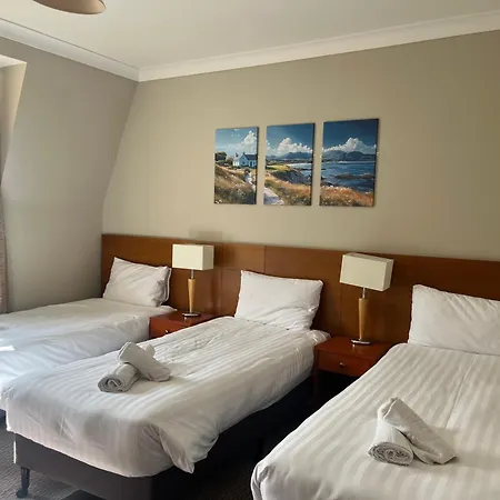 River Apartments, Spacious 2 Bedroom - Muckross Road Lägenhet